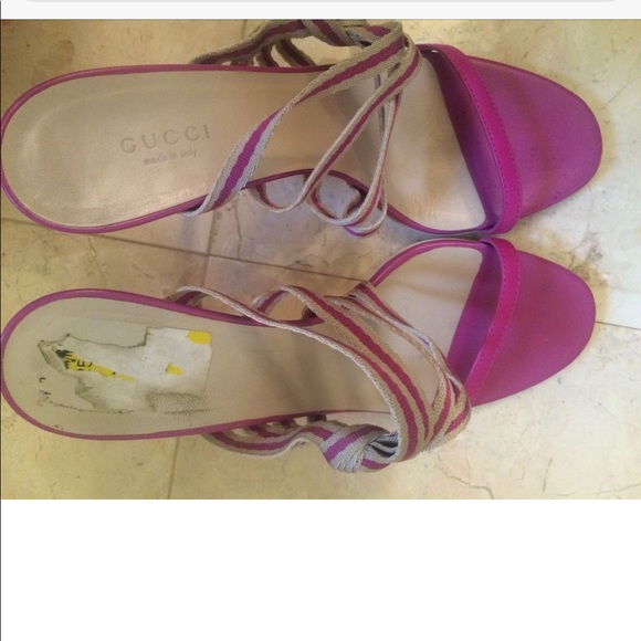 AUTHENTIC Gucci Size 7 Retail $420. - Picture 1 of 8